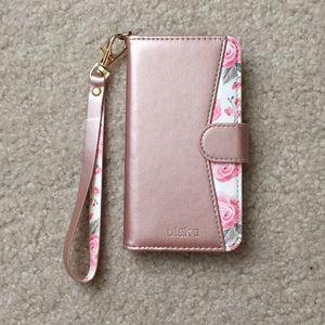 iPhone case / wallet / wristlet